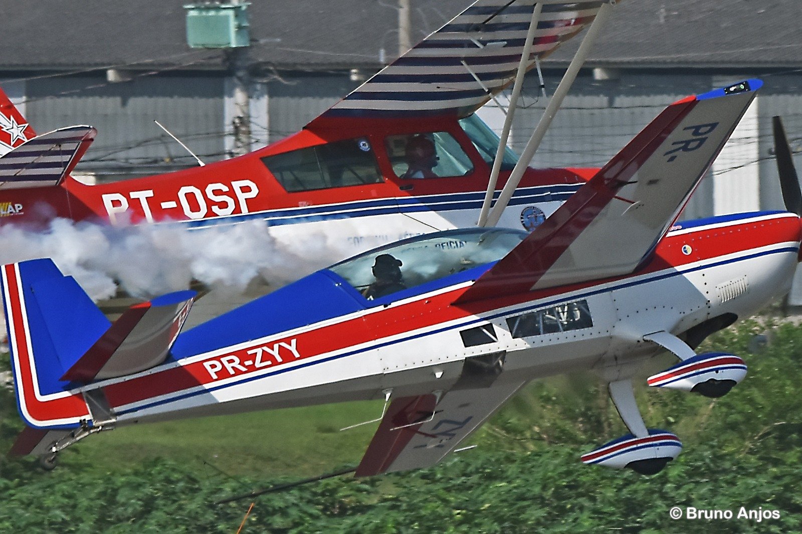 ACRO Brasil - PR-ZYY e PT-OSP em Formação - Foto 2